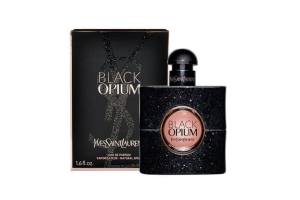 6 Yves Saint Laurent Black Opium / Y11